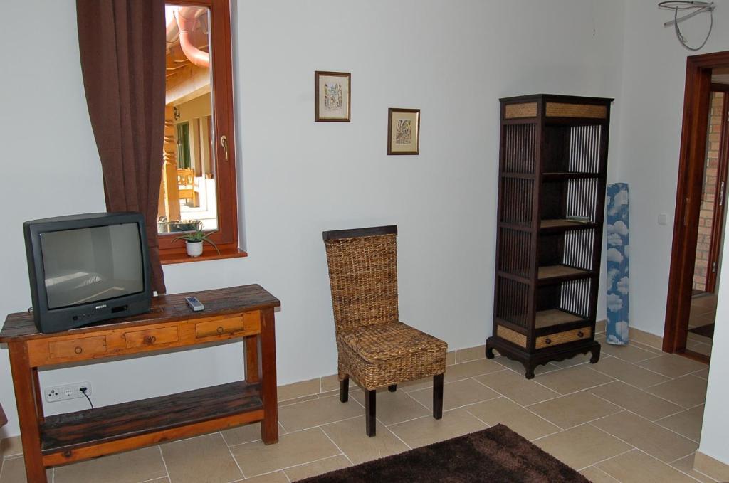 Malomdulo Farmhaz Konuk evi Pilisborosjenő Dış mekan fotoğraf
